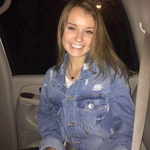 Meet your Posher, Paige